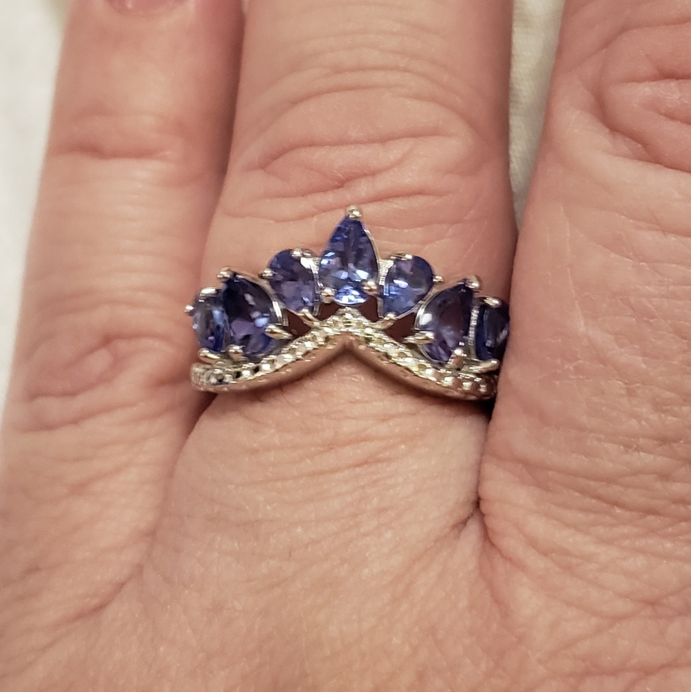 Sz.8, Tanzanite,925 Sterling Silver /w Rhodium Plating 1.70 TGW, 4g, NWT